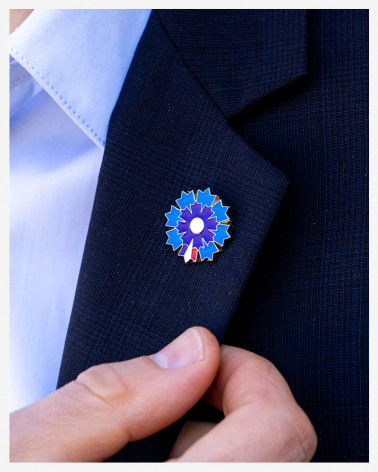 Pin's argenté Bleuet de France - Pétale Tricolore